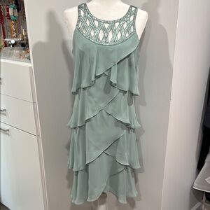 SL Fashions Green Embellished Tiered Halter Midi Dress  New Without Tags